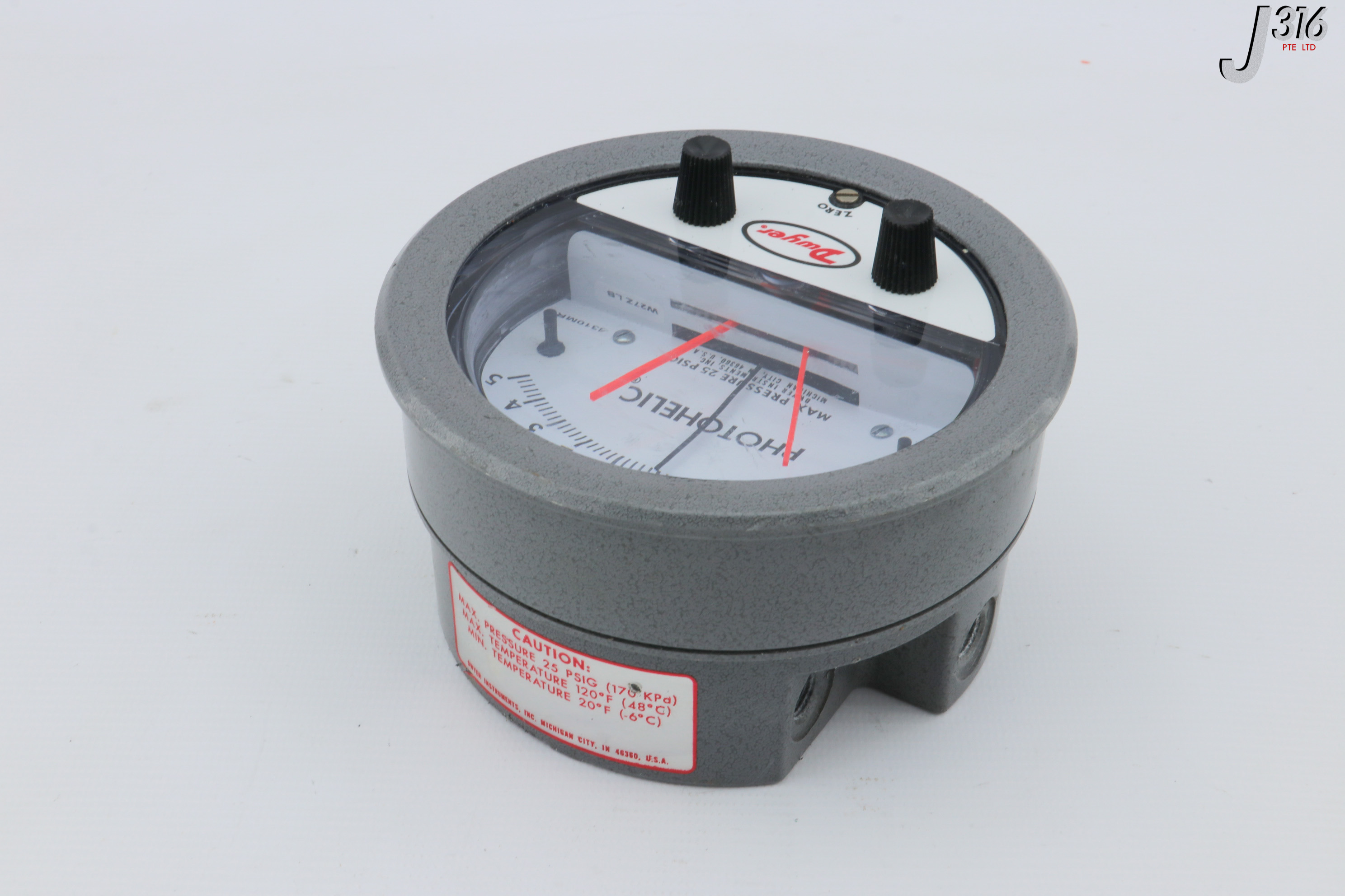 28558 DWYER PHOTOHELIC COMBINE DIFFERENTIAL PRESSURE GAGE, SERIES